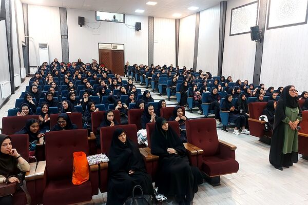 بزرگداشت هفته دفاع مقدس در کانون فاطمیه کهریزک