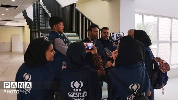  تور رسانه وبازدید دبیرستان فردوسی شهرستان بجنورد