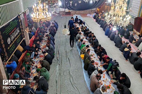 ضیافت افطاری همراه با نماز جماعت مغرب و عشاء در مسجد جامع شهر بار 