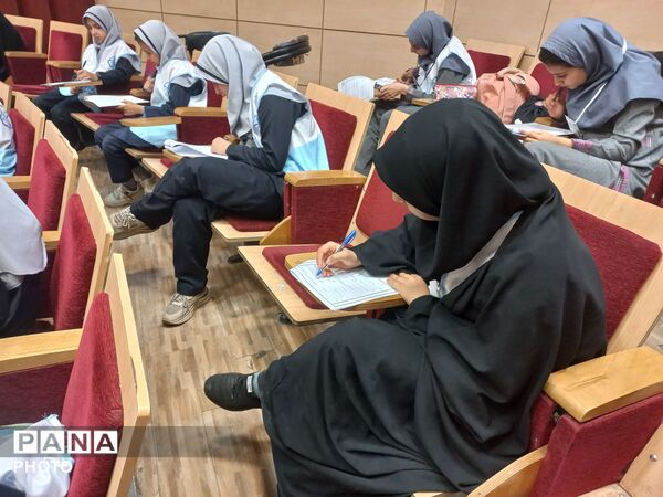 رقابت های علمی ومهارتی سفیران سلامت ناحیه۲