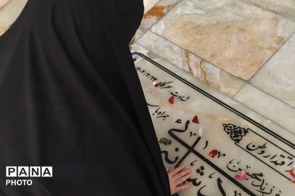 لشگر سربازانِ در گهواره