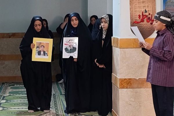 اجرای طرح «لاله‌های روشن» در دبستان شهید نوروزعلی حسینی