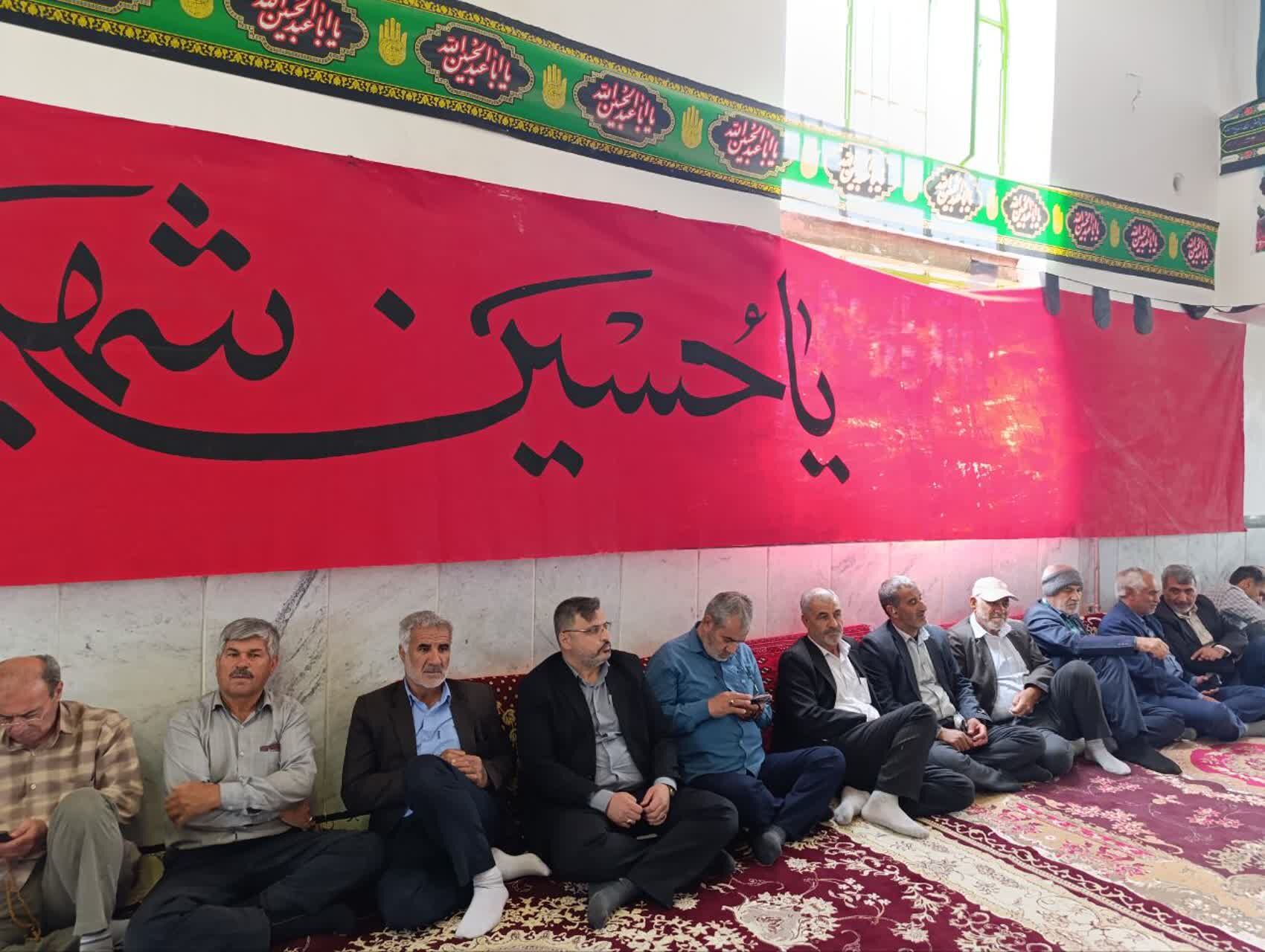 برگزاری یادواره ۱۲ شهید روستای چوکانلو شهرستان شیروان