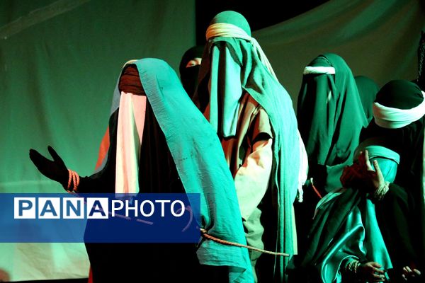 اجرای نمایش آیینی سرگذشت در مشهد