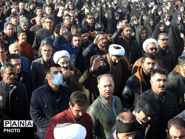 وداع با لاله‌های سرخ دیار هشترود