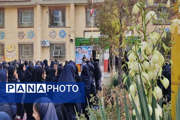 بازگشایی مدارس در دبیرستان دخترانه شهید مجید دهنوی نیشابور