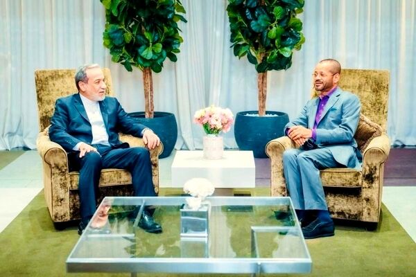 روایت وزارت خارجه عمان از رایزنی عراقچی-بوسعیدی؛ تاکید بر دیپلماسی میان ایران و آمریکا
