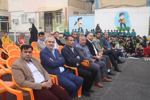 طرح شهید طوقانی در دبستان شهدای بسیج بوشهر