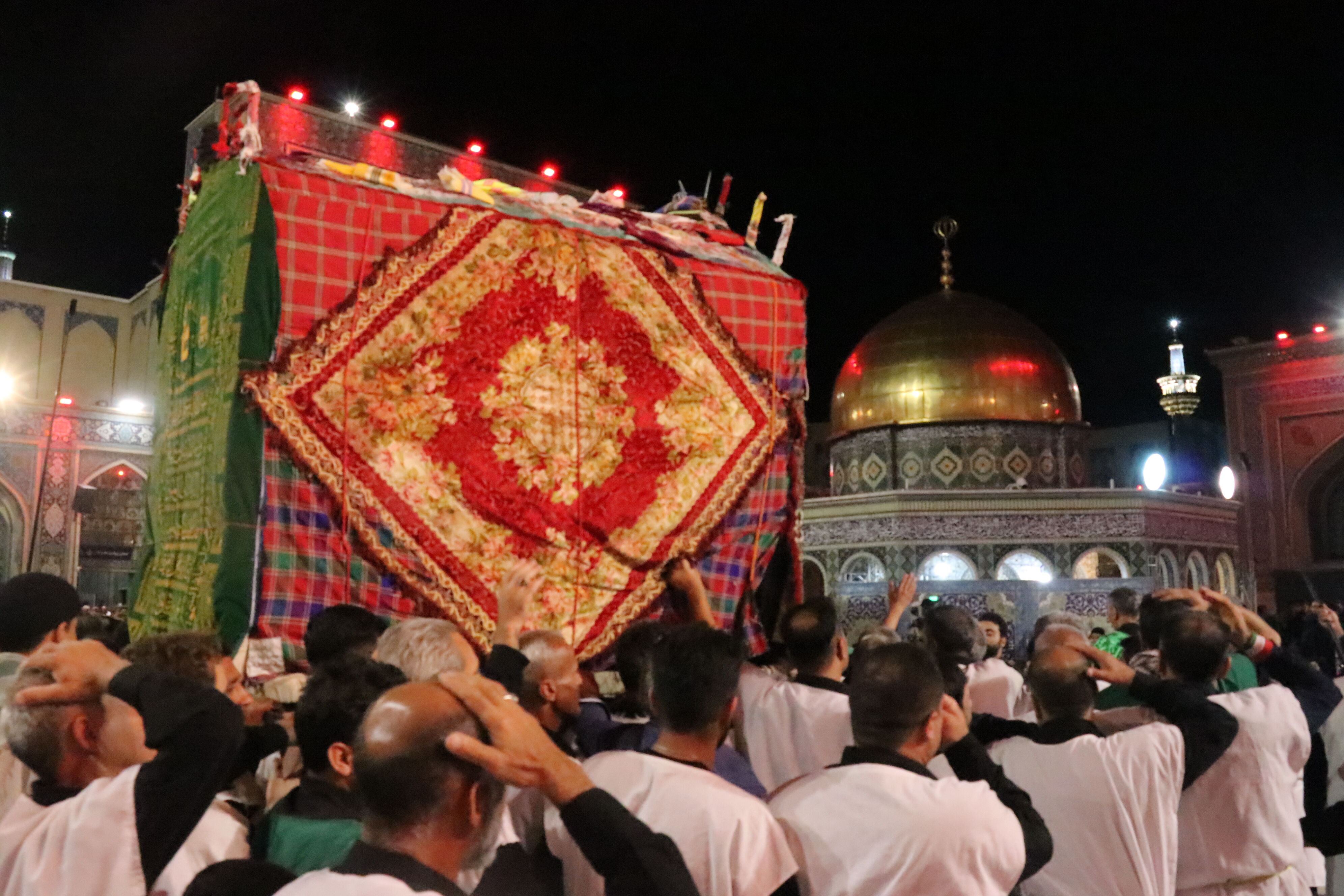 عزاداری گلستانی‌ها در حسینیه حرم مطهر رضوی 
