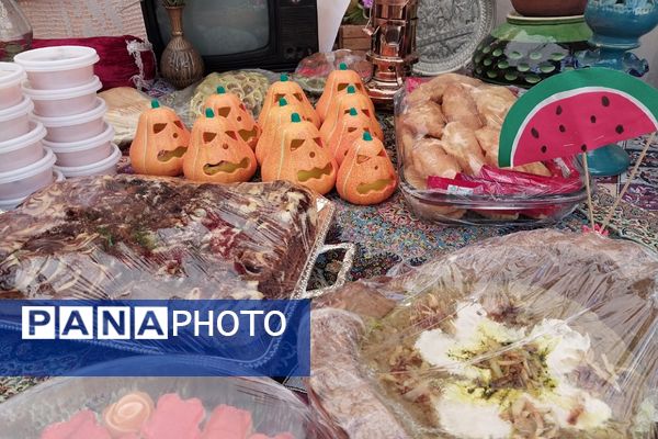 جشنواره ایرانشناسی در دبستان قلنبر ناحیه 2 شهرری 