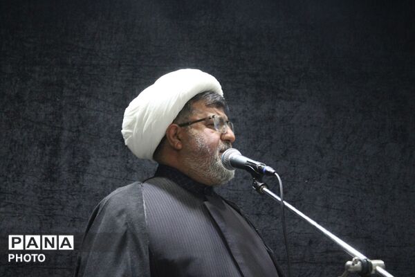 همایش بزرگ شیر خواران حسینی در مصلا نماز جمعه چهاردانگه