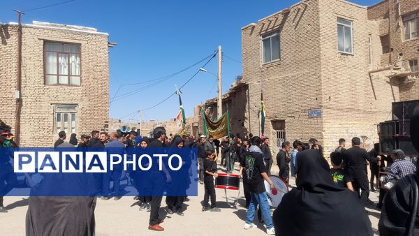 تعزیه خوانی عاشورا در روستای برزنون