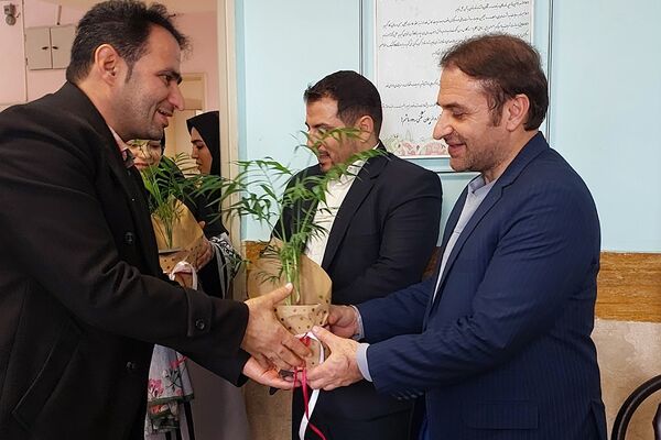 گردهمایی نمایندگان مدیران مناطق شهرستان‌های استان‌‌تهران در بهارستان‌۲