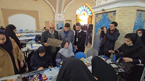 باغ دولت آباد یزد میزبان هنرنمایی دانش‌آموزان ناحیه یک در جشنواره «فردا»