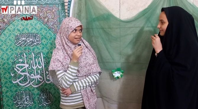 «دورهمی متفاوت» دختران نوجوان در مسجد