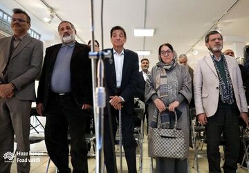 بخش مهمی از تاریخ، فرهنگ و ادبیات هند به زبان فارسی گره خورده است