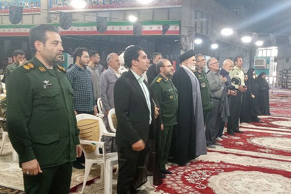 مراسم ارتحال امام‌خمینی(ره)‌ در مصلی بهارستان ۲
