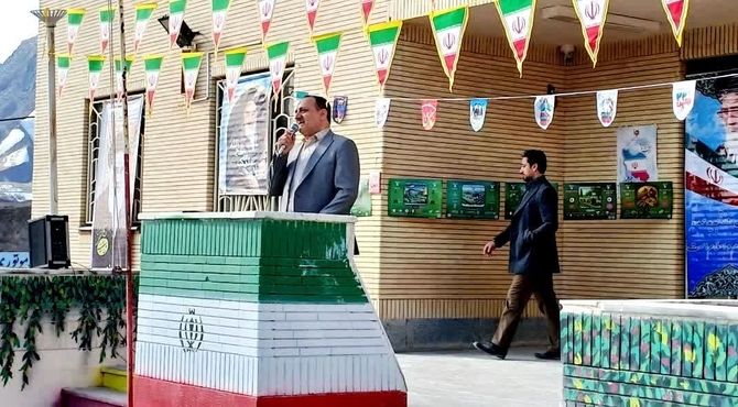 جمهوری اسلامی ایران به قله‌های پیشرفت و عزت خواهد رسید