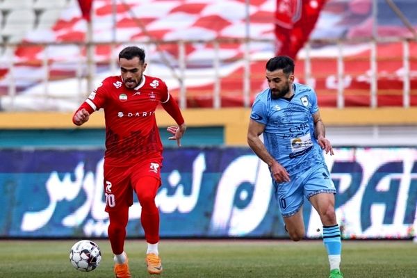 تخریب جایگاه استقلال با جادوی شیاطین سرخ +فیلم