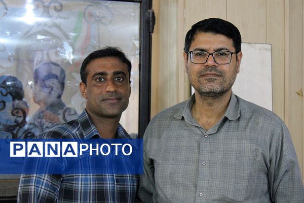 برگزاری جلسه انجمن اولیا دبیرستان شاهد بندرعباس 