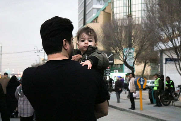 لحظه تحویل سال نو در کنار بارگاه ملکوتی امام رضا (ع)