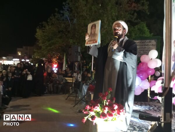 اجتماع بزرگ دختران جان فدای ایران به یاد دختران میناب 