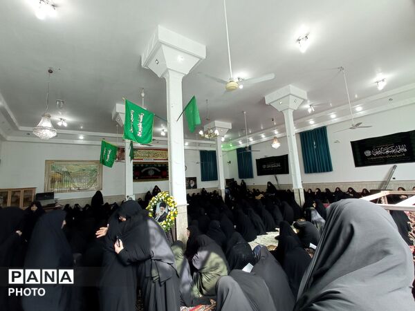 حضور پرشور و پر رنگ فرهنگیان جاجرم  در عزای رهبر شهید 