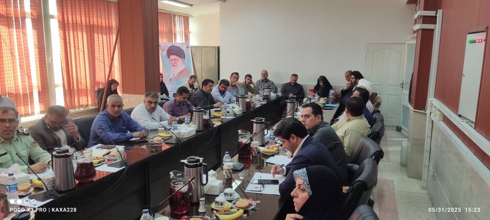 همکاری آموزش وپرورش منطقه ۴ و شهرداری جهت برگزاری مراسمات عید غدیر