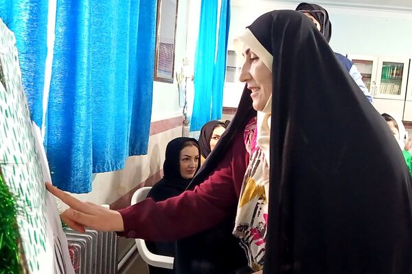 افتتاحیه طرح  «ایرانمون» در مدرسه شهدای گمنام بهارستان‌دو