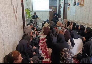 حضور مدیر سازمان دانش آموزی در مدرسه تمام تشکیلاتی بحرالعلوم 
