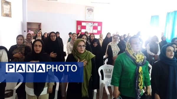 اولین مجمع انجمن اولیا و مربیان دبیرستان فرهنگیان