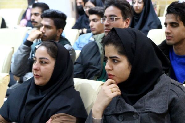 آیین تجلیل از پژوهشگران برتر دانشگاه امام جواد(ع)