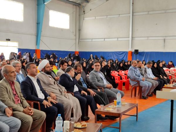 همایش بزرگ فرهنگیان در شهرستان جاجرم