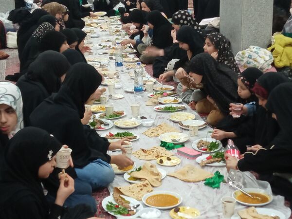 اعتکاف دانش‌آموزی ناحیه یک مشهد،فرصتی برای نزدیک‌تر شدن به خدا