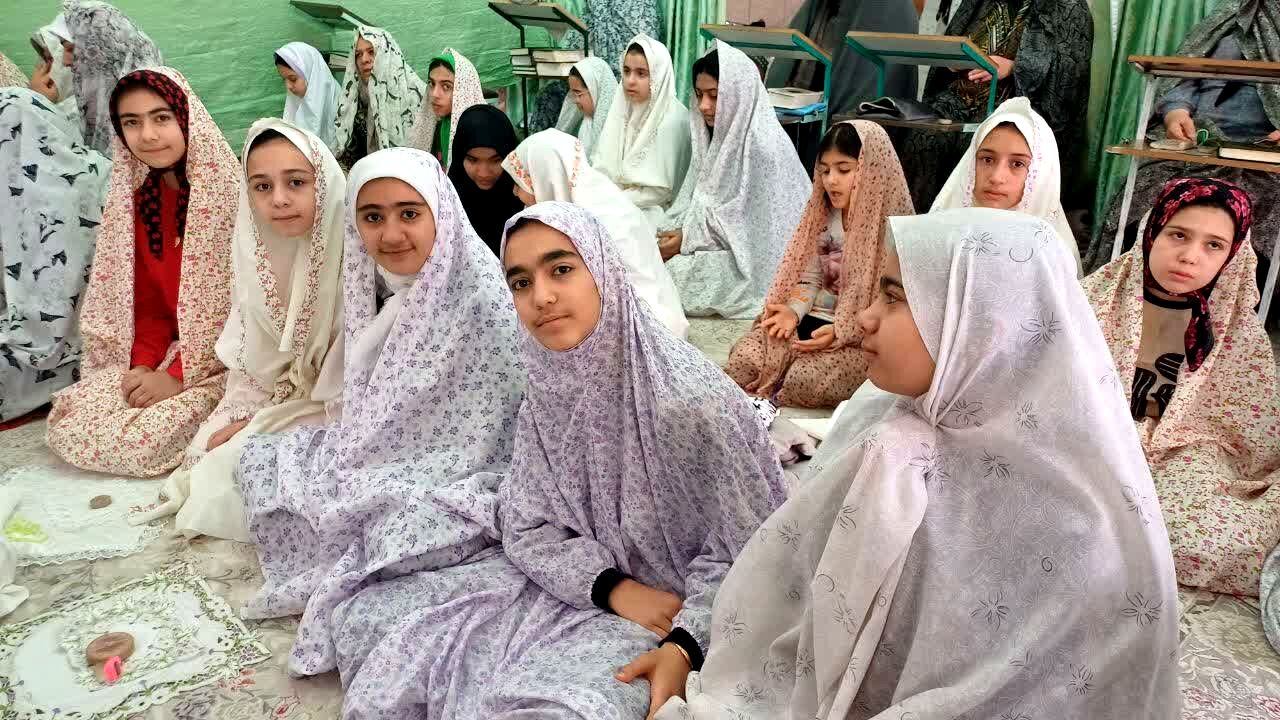 اعتکاف شهرستان جاجرم، کوچیک و بزرگ نمیشناسه 