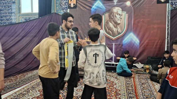 پرواز تا آسمان در مسجد حضرت زینب شهرکرد 