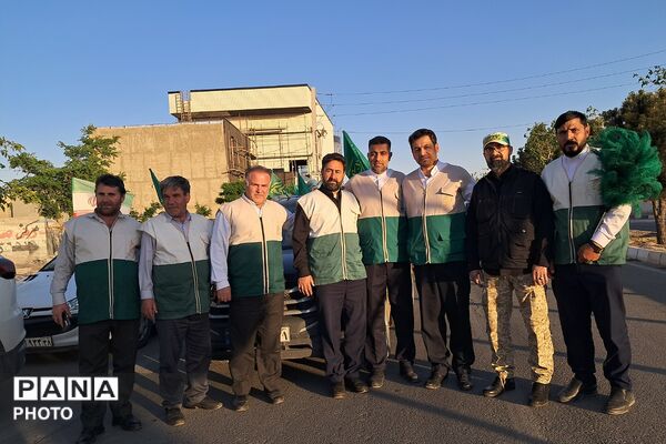 رژه‌ خودرویی با پرچم مقدس آستان‌قدس‌رضوی به مناسب دهه کرامت در بهارستان