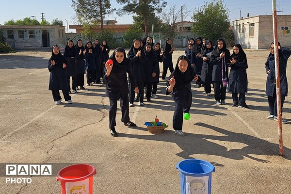 زنگ تندرستی در دبیرستان علی ابن موسی‌الرضا(ع)