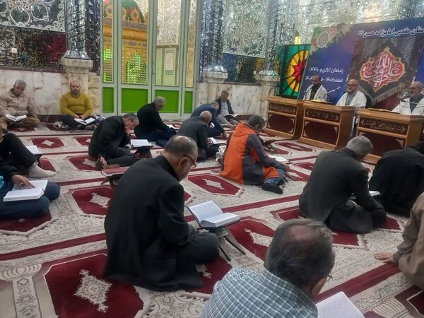 سومین شب قدر با حضور گسترده مردم در کانون شهید سبحانی کرج