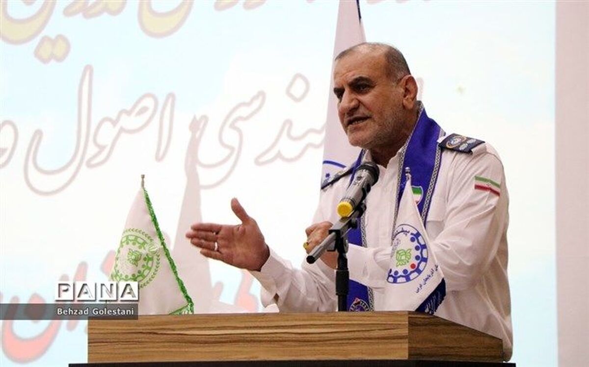 تربیت دانش‌آموزان نیازمند مشارکت و نظارت دقیق است