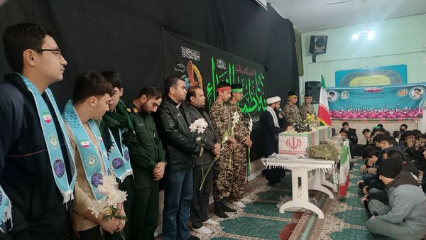 مراسم استقبال از شهید گمنام در دبیرستان شاهد ابوذر غفاری نیشابور 