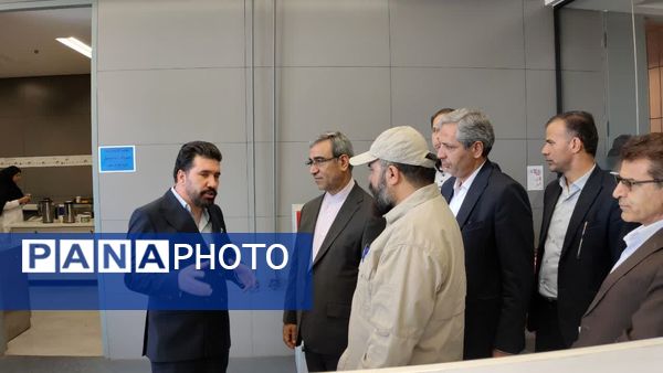 استاندار خراسان رضوی از شرکت عصاره‌گیری پردیس کاشمر بازدید کرد