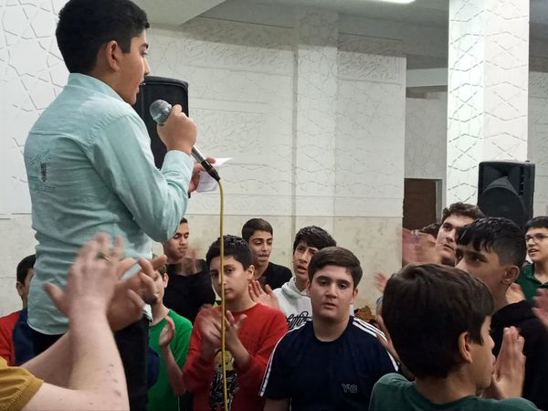 حضور پر شور دانش‌آموزان تهرانی در مراسم معنوی اعتکاف