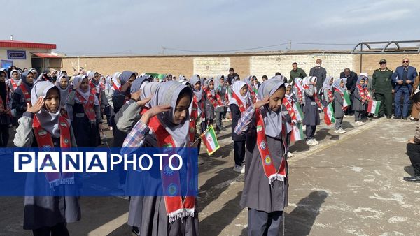 مراسم  یاوران انقلاب و افتتاح نمازخانه خیرساز در دبستان بنیاد برکت باخرز