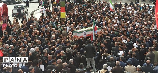 تشییع پیکر مطهر دو سردار پر افتخار استان در آخرین پنجشنبه سال
