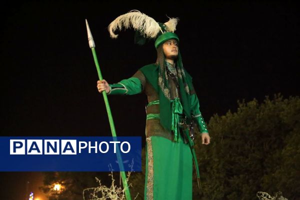 آیین «مشعل گردانی» نجفی‌های مقیم قم