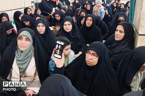 بیعت فرهنگیان شهرستان بجنورد با سومین رهبر انقلاب 