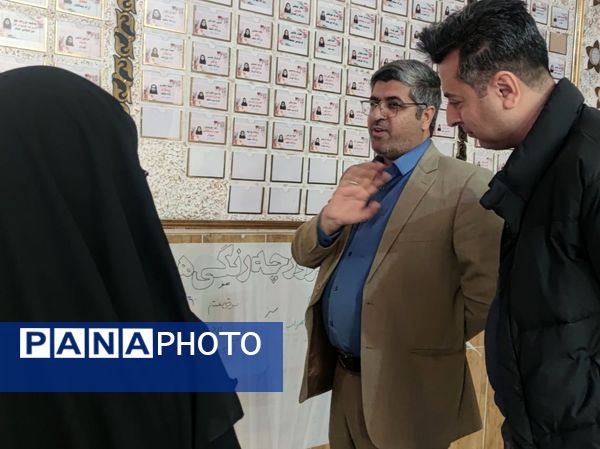 بازدید معاون پرورشی و تربیت بدنی ناحیه سه از دبیرستان مصلی‌نژاد ام البنین 