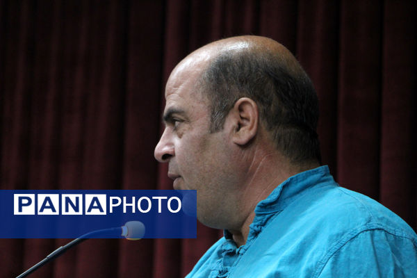 محفل قندشکن با طعم دفاع مقدس در یزد