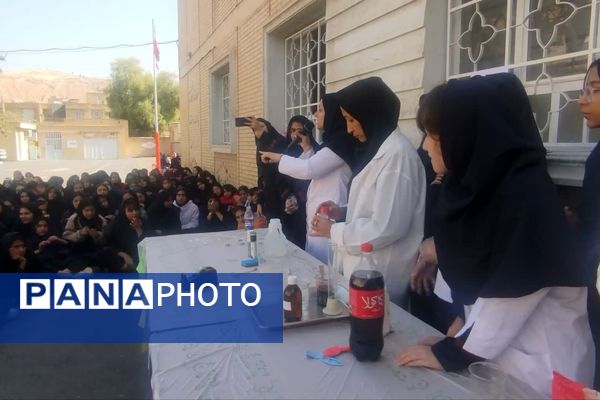 دانش‌آموزان با دستان خود، اسرار علم را گشودند